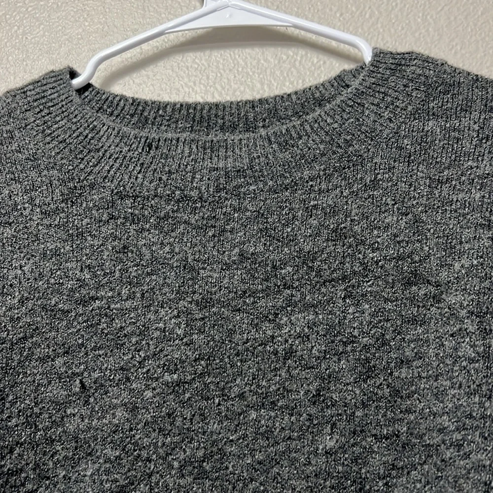 H&M Fine-Knit Sweater - Picture 5 of 11